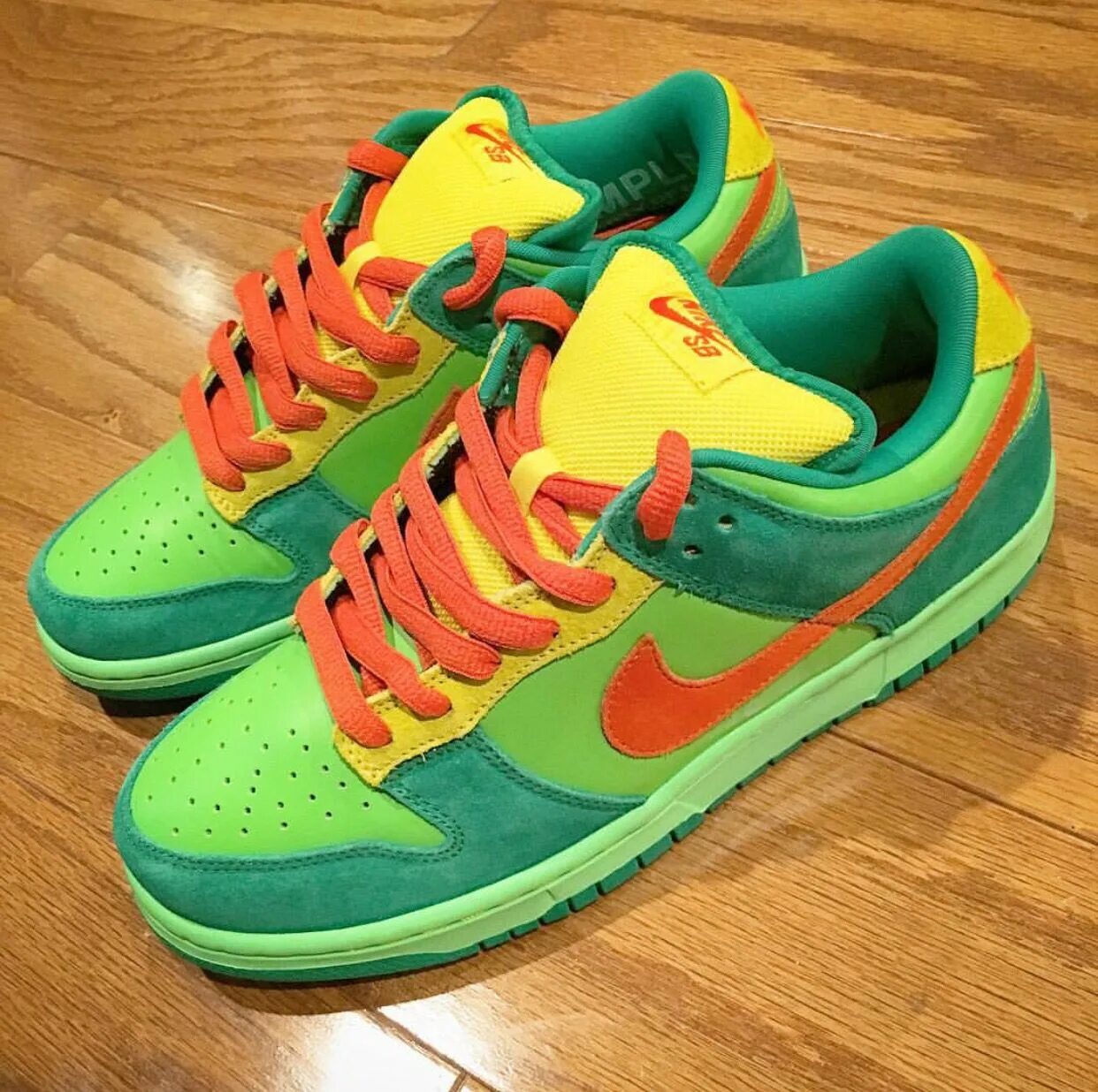 Как завязывать найки данки. Nike SB Dunk. Nike SB Dunk 67. Шнуровка Nike SB Dunk. Nike SB Dunk Low.