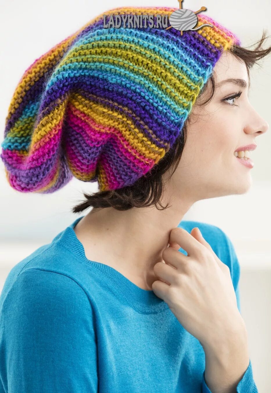 Knit hat. Вязаная шапка бини. Шапка бини градиент. Шапка вязаная разноцветная. Шапка из разноцветной пряжи.