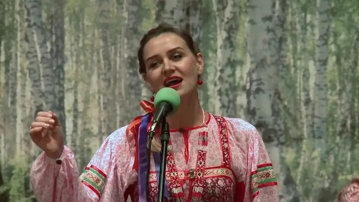 Света калина песни. Света калина песни. В эту осень куст калины загорелся и горит. Куст калины загорелся и горит. Света калина и гр.