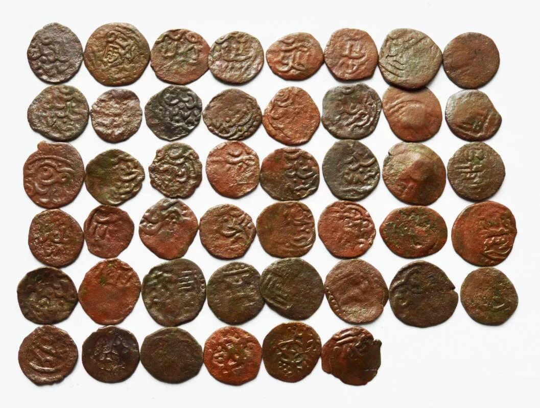 монеты татаро монгольского золото. пуло золотая орда. монета пул золотая орда. медный пул хан джанибек. монеты золотой орды.