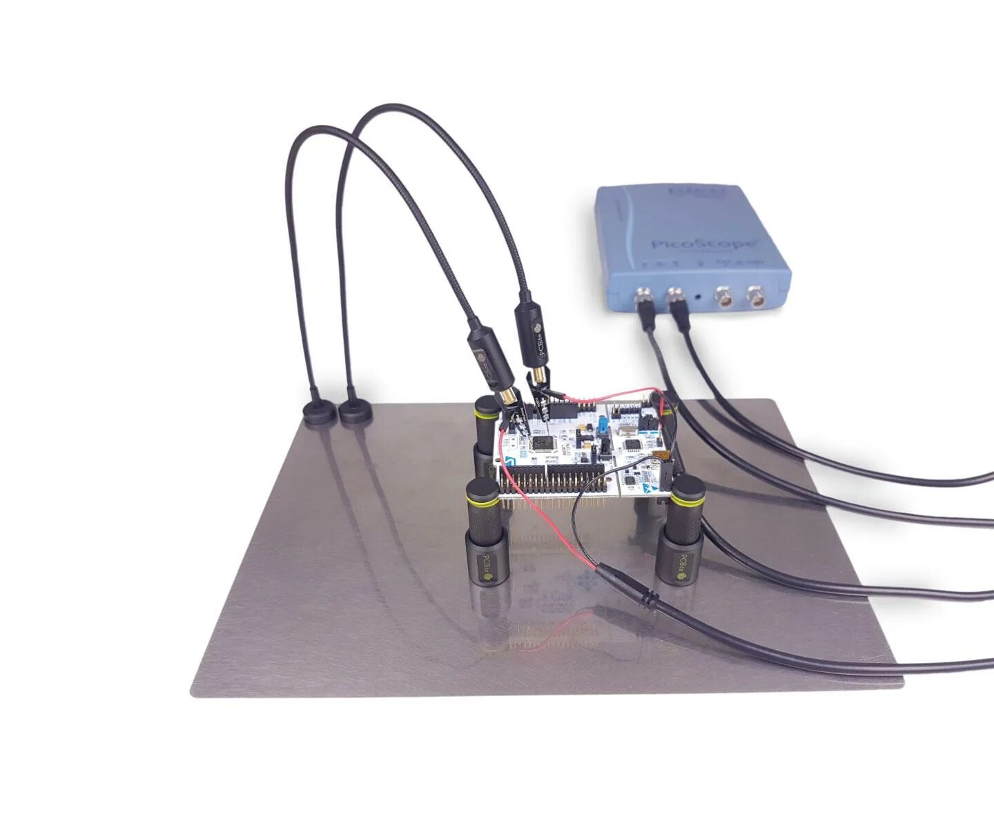 Rig testing. Pcb test system. enclosure probe. probe point pcb. pcb test rig.