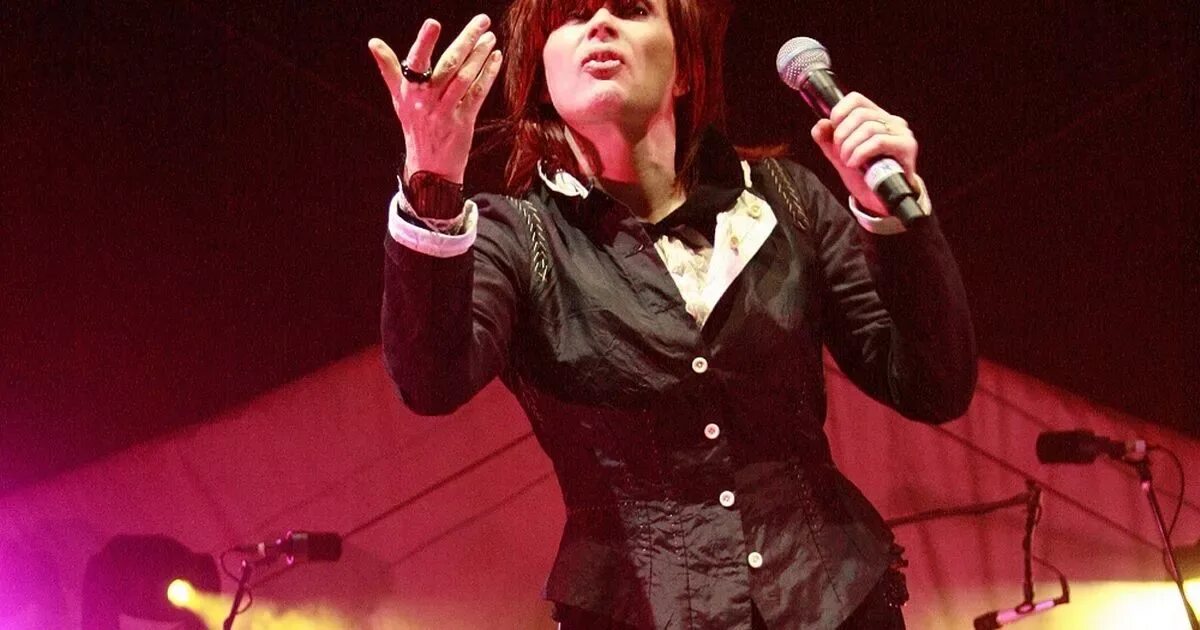 Divinyls i touch. Группа divinyls. эндрю ампфлетт.