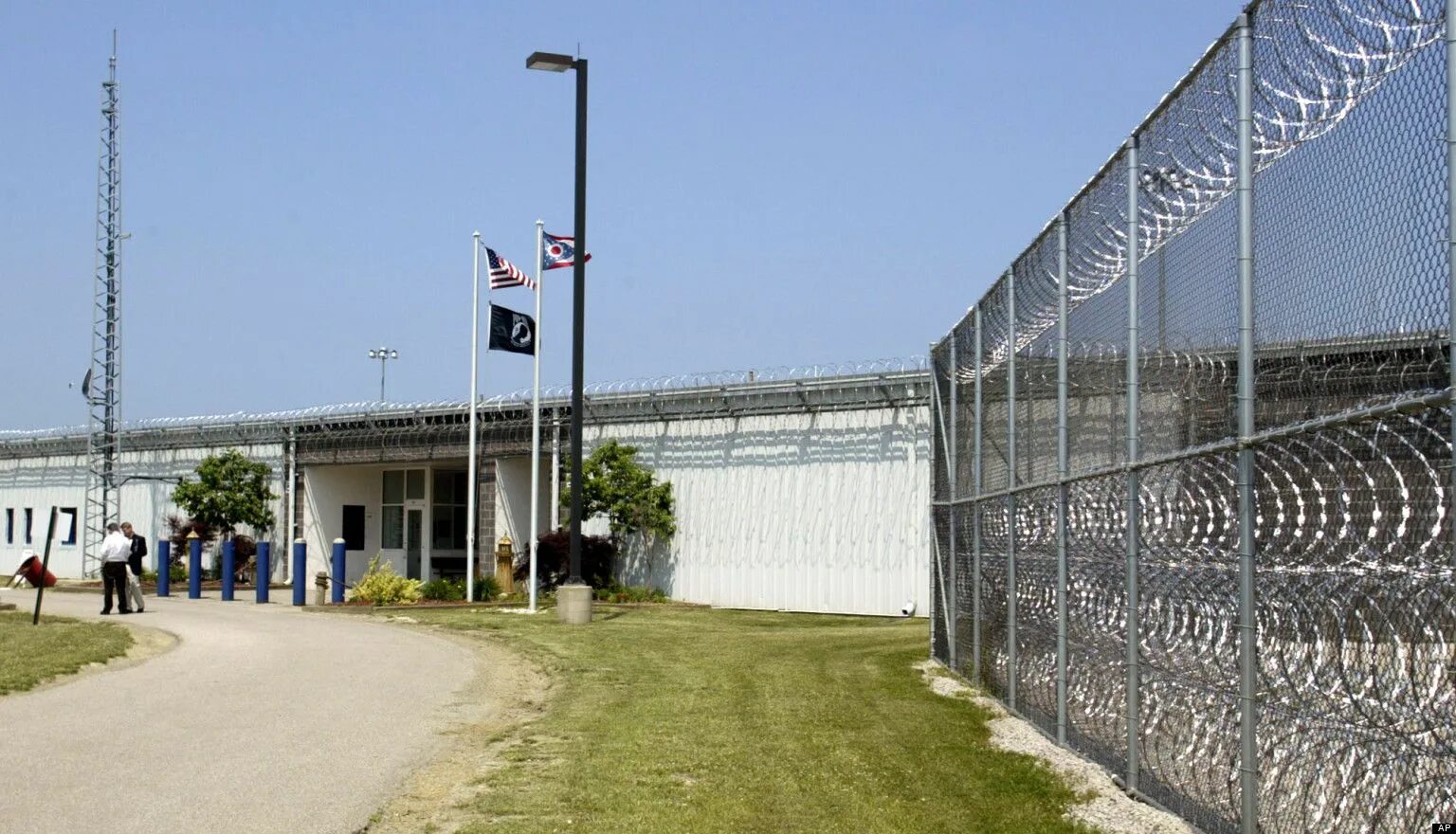 Кладбище заключенных гулаг колыма. Кровать на зоне. Stasi prison camp. Prison camp. Prison camp.