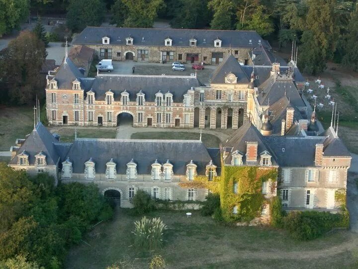Замъкът на Луи дьо Фюнес Louis de funès, De funès, Château