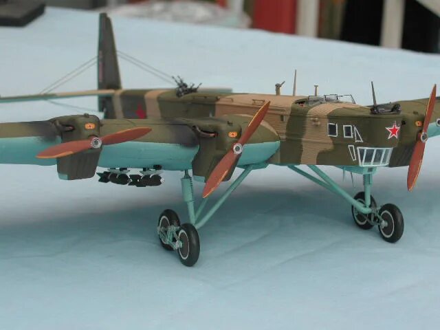 Tb models. Tb models. Тб-3 1/72. Феррари 348 тб модель 1:24. Модель тб-3 icm.