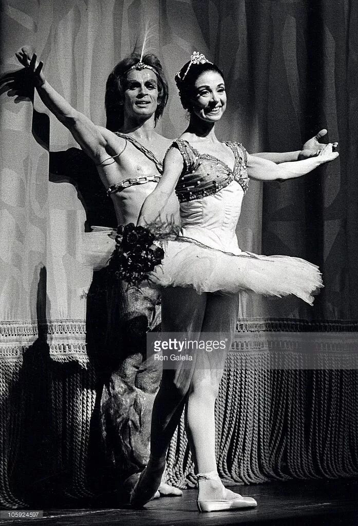 Нуриев и Марго Фонтейн. Марго Фонтейн балерина. Лебединое озеро с Нуриевым и Марго Фонтейн. Балерина фонтейн 5