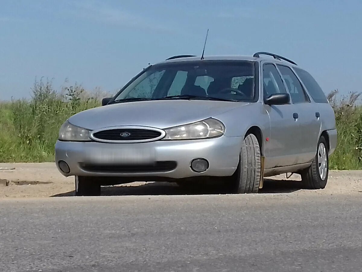 Ford Mondeo 2 универсал. Форд Мондео 1 универсал дизель. Форд Мондео 2 универсал 1.8. Форд Мондео 2 универсал. Форд мондео 2 универсал дизель