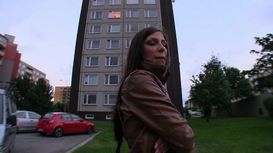 Паблик агент пикап. Линда паблик агент. паблик агент с продавщицей. public agent red jacket. public agent bar.