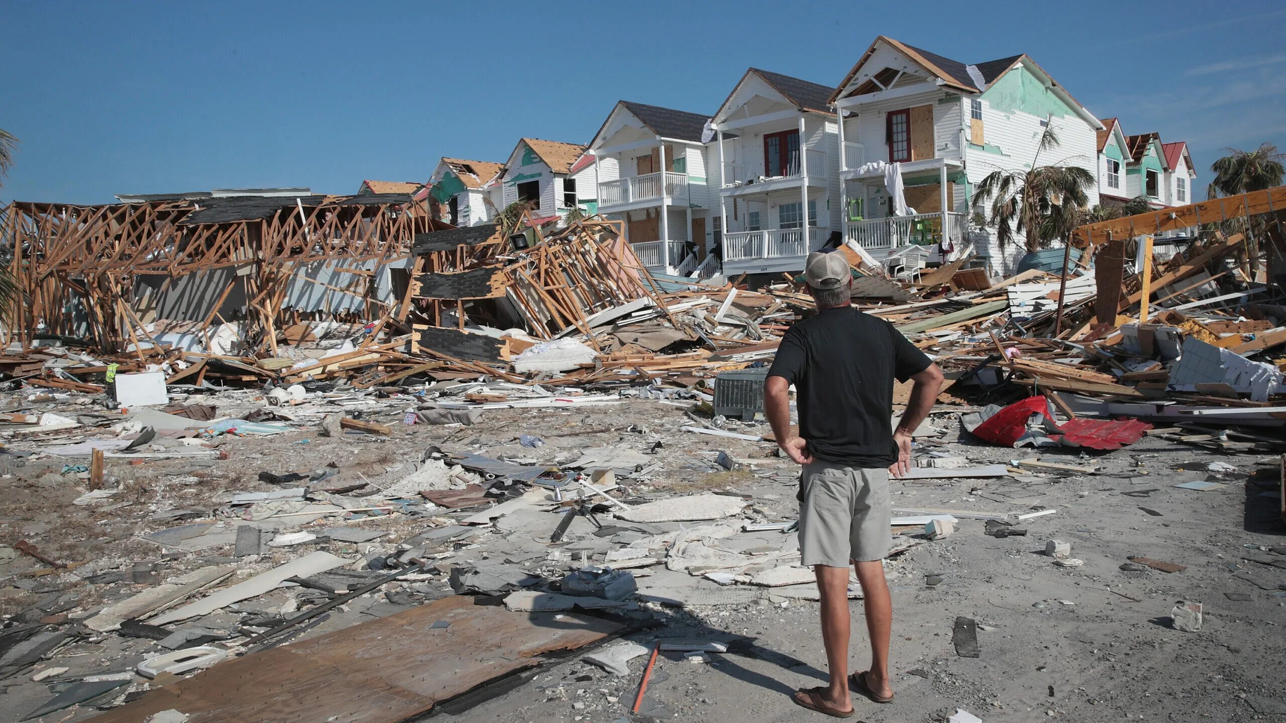 Disaster фото. Панама Сити Бич пострадал от урагана. Hurricane USA Damage Fire.