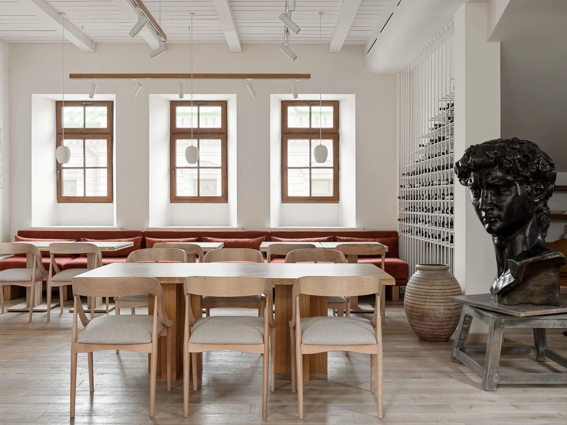 интерьеры московских особняков. сыроварня ресторан большая никитская. сыроварня большая никитская 60. сыроварня аркадия новикова. сыроварня москва никитская улица.