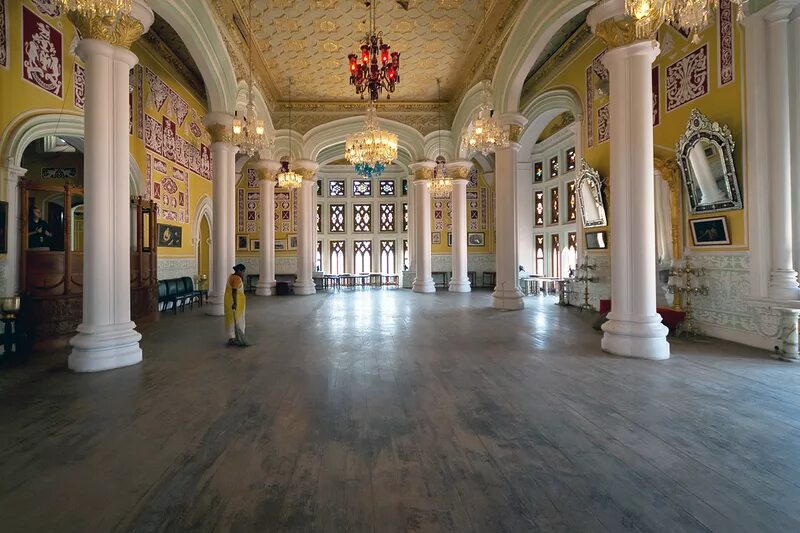 Find the palace. дворец абдин, каир интерьер. Find the palace. дворец маниал в каире. Find the palace.