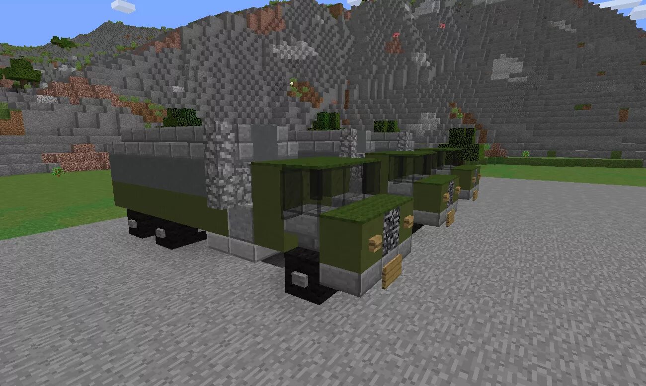 Vehicles minecraft. Военный грузовик майнкрафт ЗИЛ 131. Бронемашина в МАЙНКРАФТЕ. Военные машины в МАЙНКРАФТЕ. Машина в МАЙНКРАФТЕ постройка.