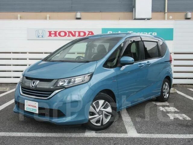 Фрид гибрид отзывы. Honda freed Hybrid 2016. Honda freed 2016 гибрид. Хонда Фрид гибрид Спайк 2019. Хонда Фрид гибрид 2020.