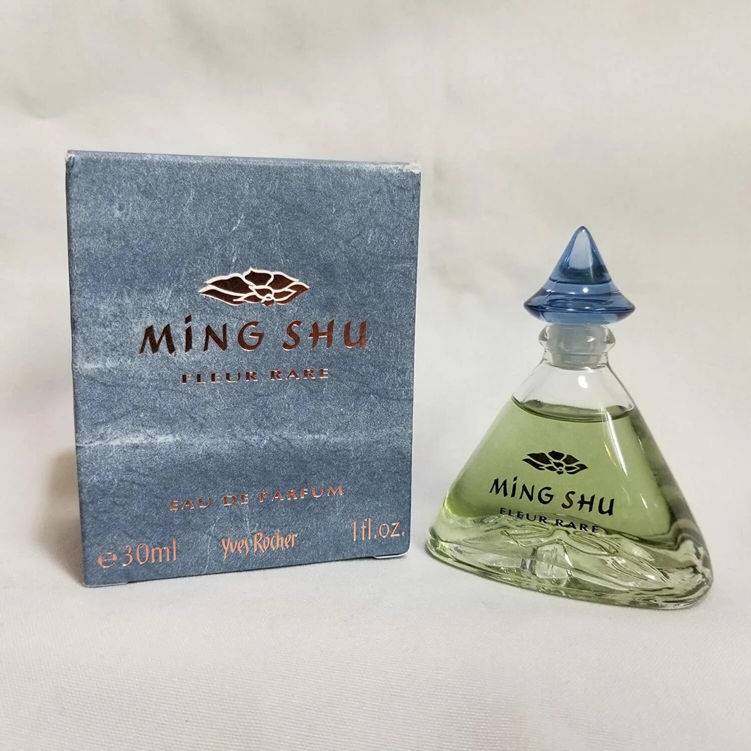 Туалетная вода ив роше ming shu. Yves rocher ming shu. Yves rocher ming shu. Ming shu духи. Ив роше духи женские минг шу.