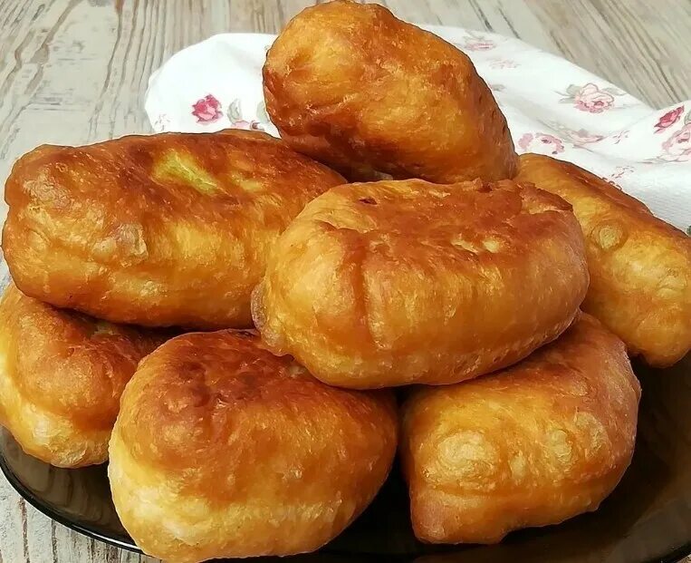 Рецепт теста для пышных жареных пирожков