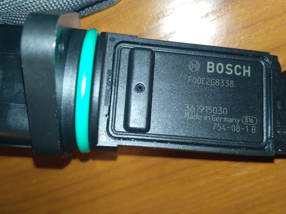 Bosch f 00c 2g2 064 Применяемость. F00c2g8338 Bosch ДМРВ. F00c2g2029 Bosch. Бош f00c2g8008.