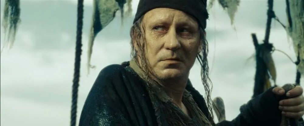 Отец уилл тернер пираты. Пираты карибского моря билл прихлоп. стеллан скарсгард пираты.