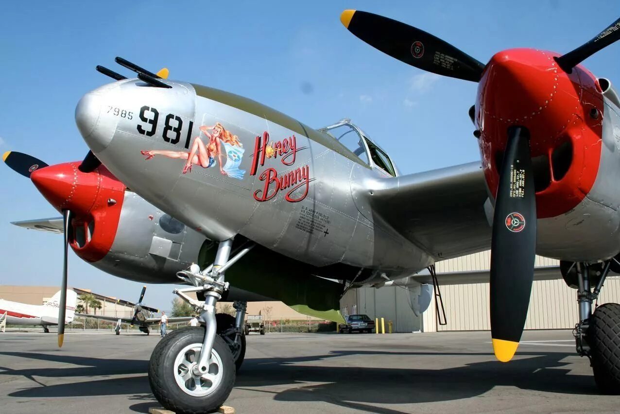 P 38 lightning. Лайтинг p-38. lockheed p-38 lightning. локхид п 38 лайтнинг.