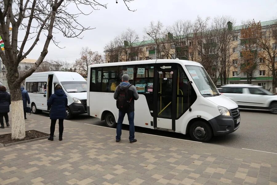 Маршрутки в старом городе. Общественный транспорт старый Оскол. ТРАНСАЛЬЯНС старый Оскол. Общ транспорт старого Оскола. Автобус старый Оскол.