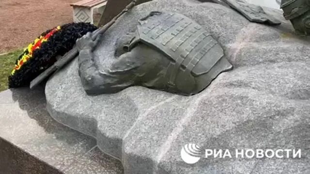 И.о. министра культуры ДНР о памятниках вождю Октябрьской революции: В Донбасс