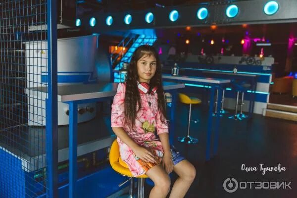 Боулинг уральские. Арт кафе 7 небо Каменск-Уральский. Кафе Седьмое небо Каменск-Уральский. Арт кафе Седьмое небо Каменск-Уральский меню.