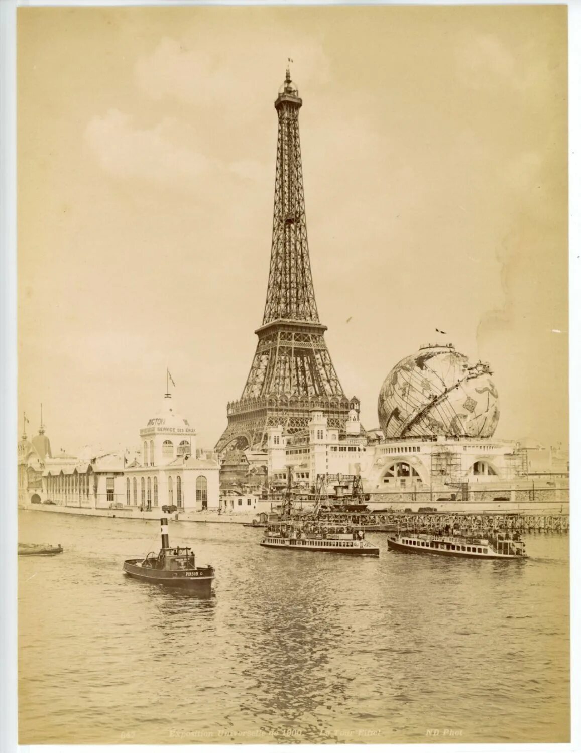 Эйфелева башня 1900 год. Всемирная выставка 1889 года в Париже Глобус. Всемирная Парижская выставка. Эйфелева башня Всемирная выставка. 1889 история