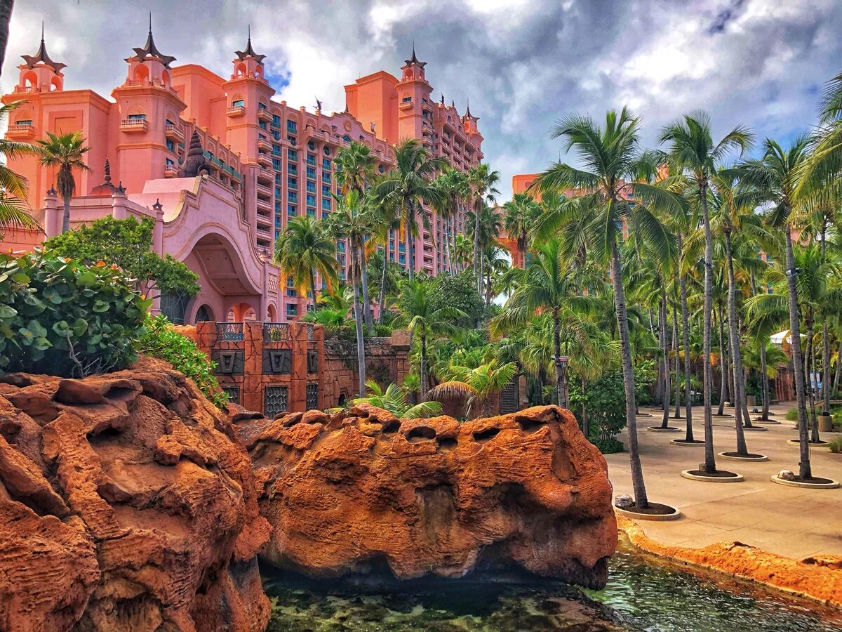 Нассау (Багамские острова). Atlantis Paradise Island Багамские острова. Отель Атлантис Багамы. Экзотические страны.