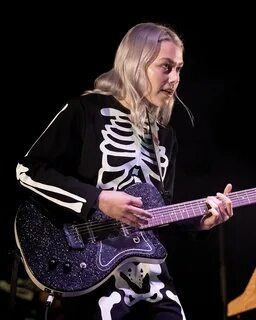 File:Phoebe Bridgers at Surly Brewing Festival Field in Minneapolis, MN.jpg...