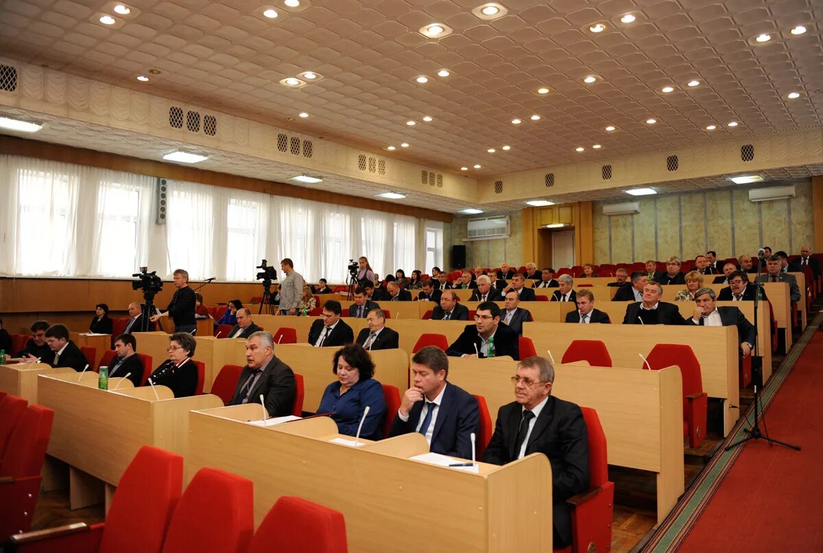 госсовет адыгеи. председатель хасэ адыгеи. совет хасэ республики адыгея. депутаты госсовета хасэ республики адыгея. государственный совет хасэ республики адыгея.