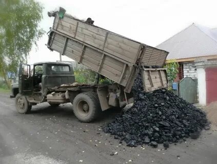 Самосвал уголь