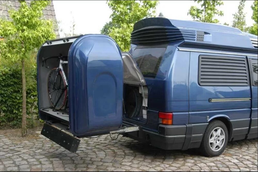 Volkswagen Transporter t4 кемпер. Volkswagen Transporter t4 багажник. Багажник на т4 Volkswagen Transporter t4. Багажник т5 Multivan бокс.