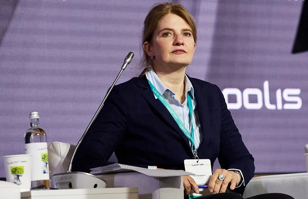 Наталья касперская. Наталья касперская infowatch. Наталья ивановна касперска. Компания натальи касперской. Наталья ивановна.