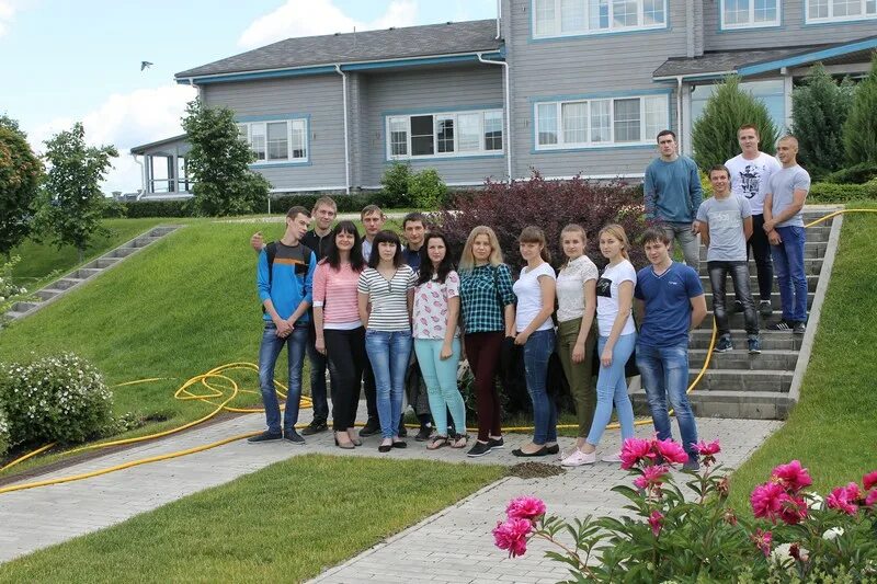 Мансурово курская область медведев. Плакат ко дню сельского хозяйства. Ооо агрокомплекс мансурово. Агрокомплекс мансурово. Агрокомплекс мансурово курская область.