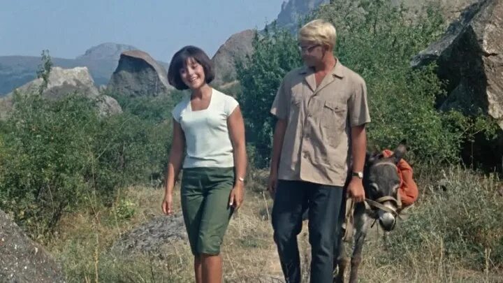 Кавказская пленница варлей. Кавказская пленница медведь. Варлей песня про медведей. Кавказская пленница варлей. Кто поет медведи в кавказской пленнице.