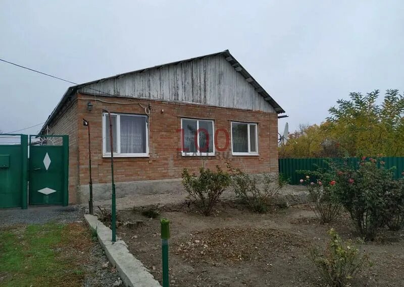 Ряженое курган. Поселок ряженое.