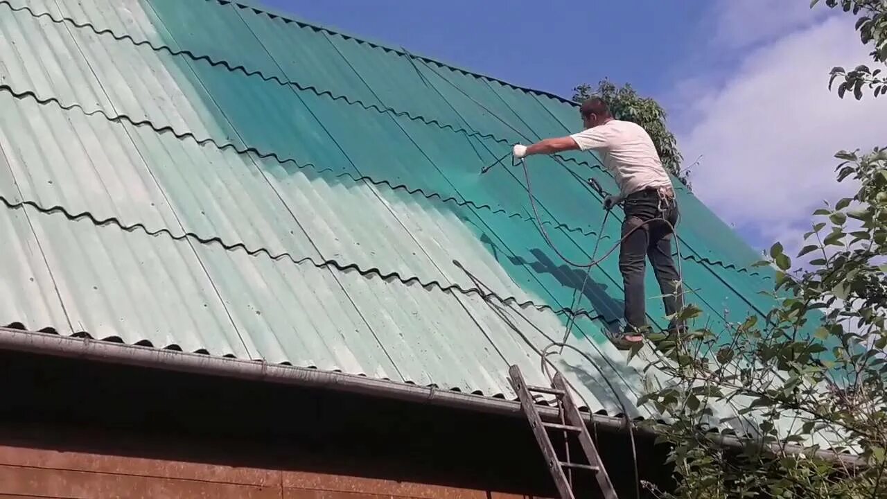 Какой краской покрасить крышу