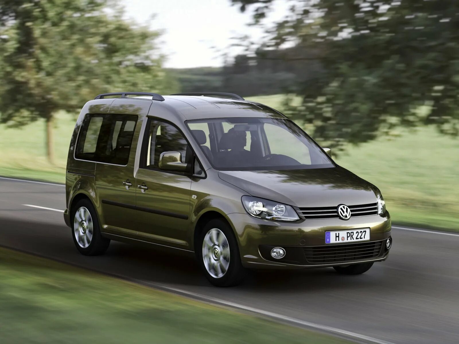 Volkswagen 2k. Фольксваген. Фольксваген Кадди. Volkswagen Caddy минивэн. Фольксваген Кадди 4.