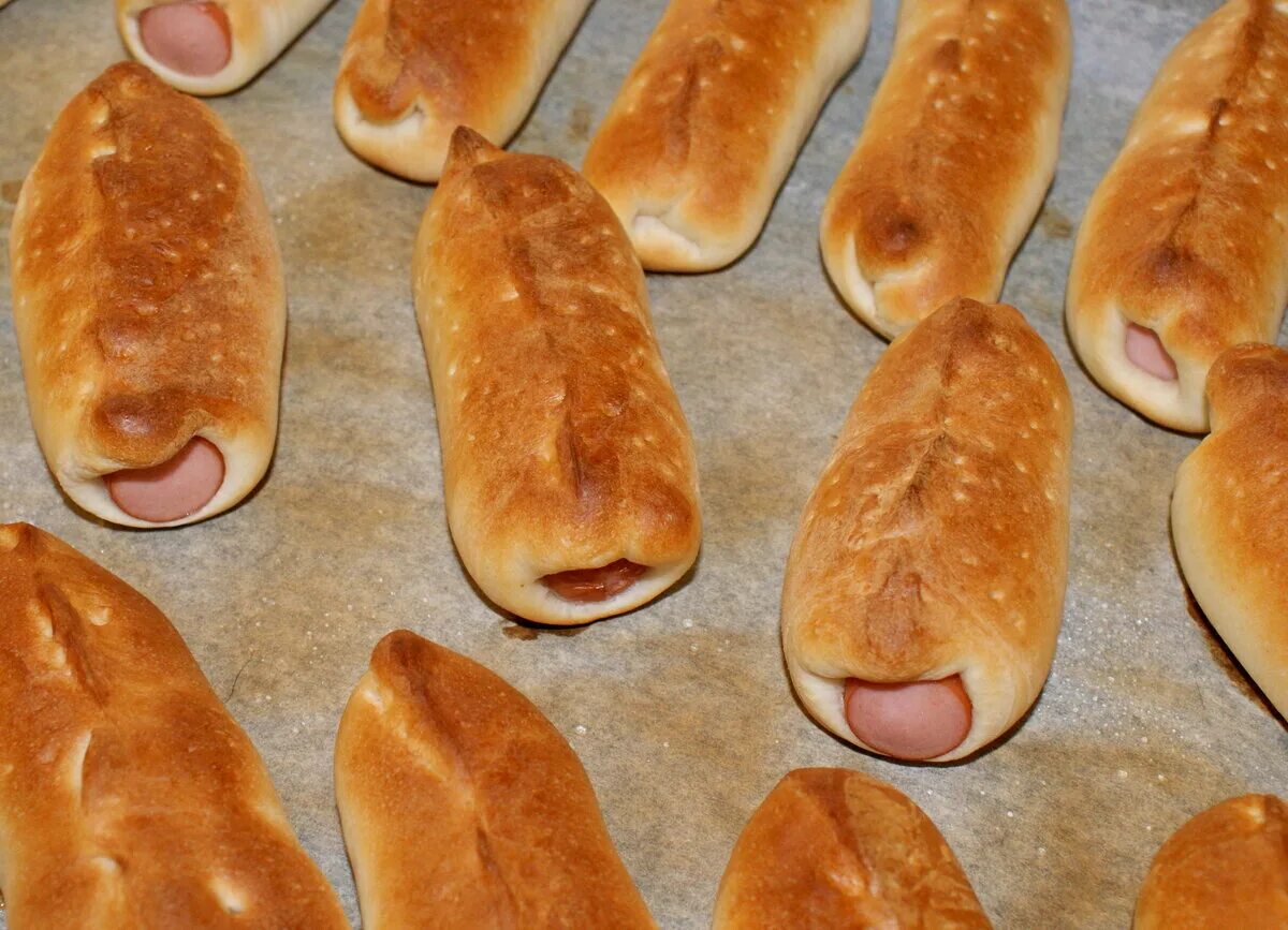 Рецепт пирожков с сосиской