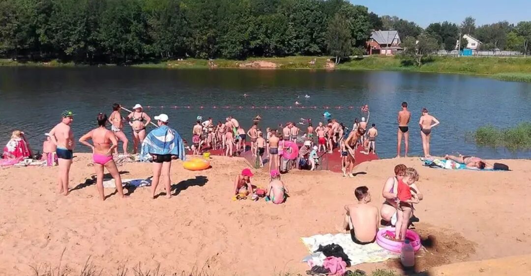 Нижний новгород где купаться. Щекино парк Первомайский пруд. Щёкино Первомайский Тульская область пляж. Щекинское водохранилище пляж.