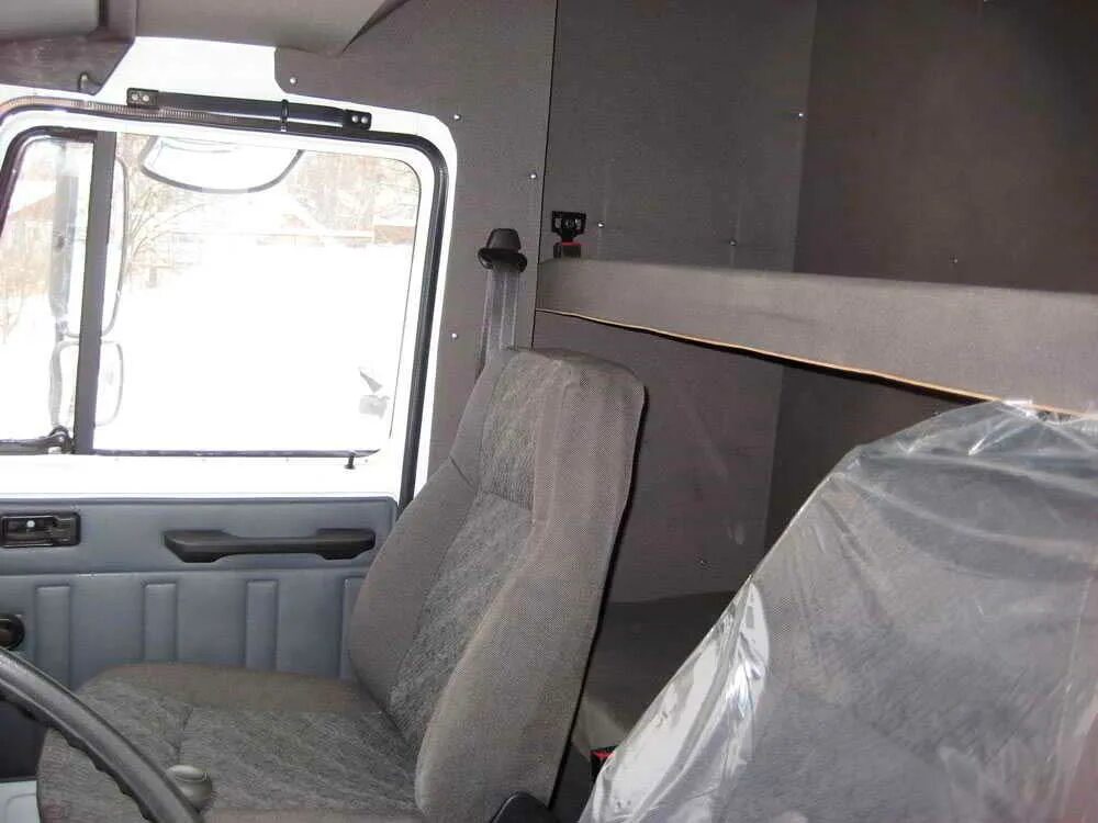 Продам ГАЗ 3309 2006г. со спальником