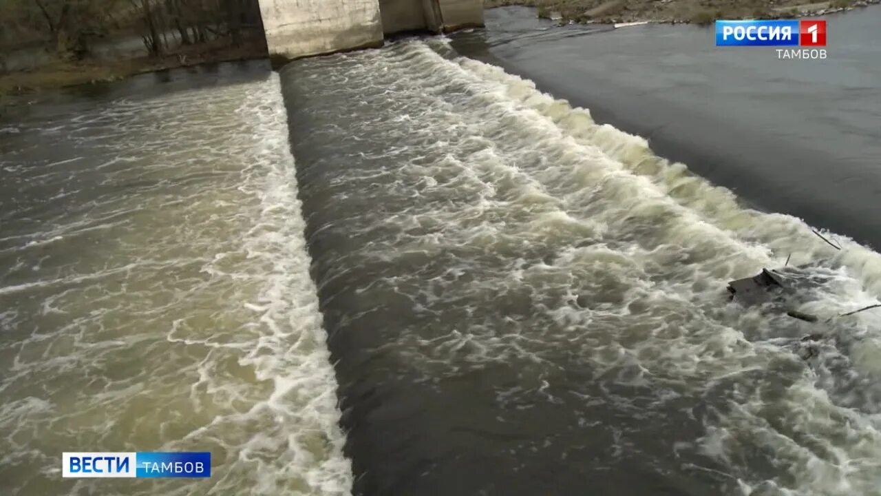 Уровень воды река цна. Река Студенец Тамбов. Вода река. Река Цна. Уровень реки Цна в Тамбове.