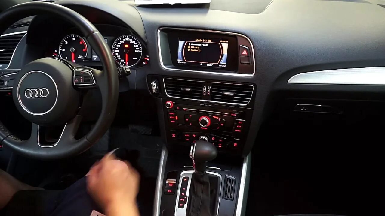 Блютуз в ауди q5. Модем bluetooth для audi q 5. Audi q5 2012 ami mmi. Audi mmi 3g bluetooth. Ауди тт настроить часы.