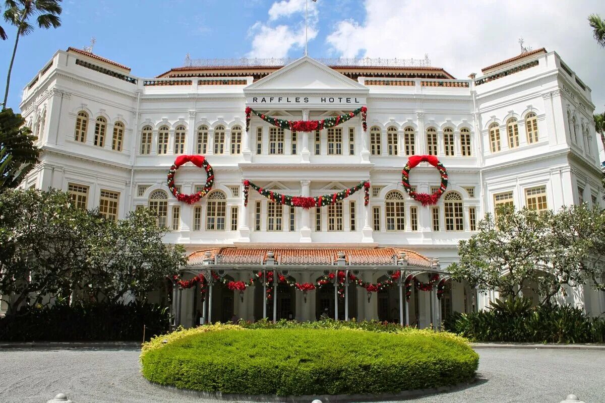 Raffles singapore. Раффлз сингапур отель фото. Раффлз колледж. Raffles singapore. Raffles санкт петербург.