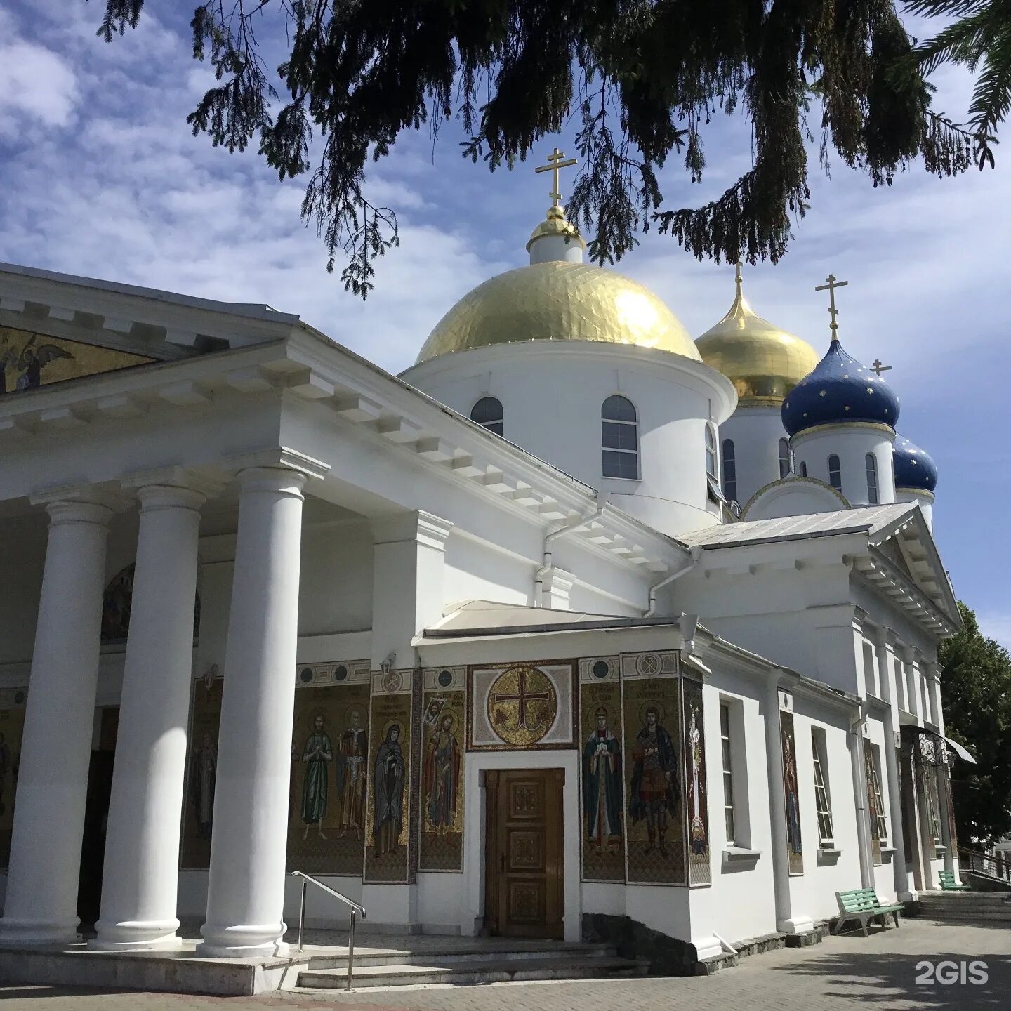 Одесская церковь. Свято Успенский Патриарший Одесский мужской монастырь. Успенский монастырь Одесса Никольский храм.