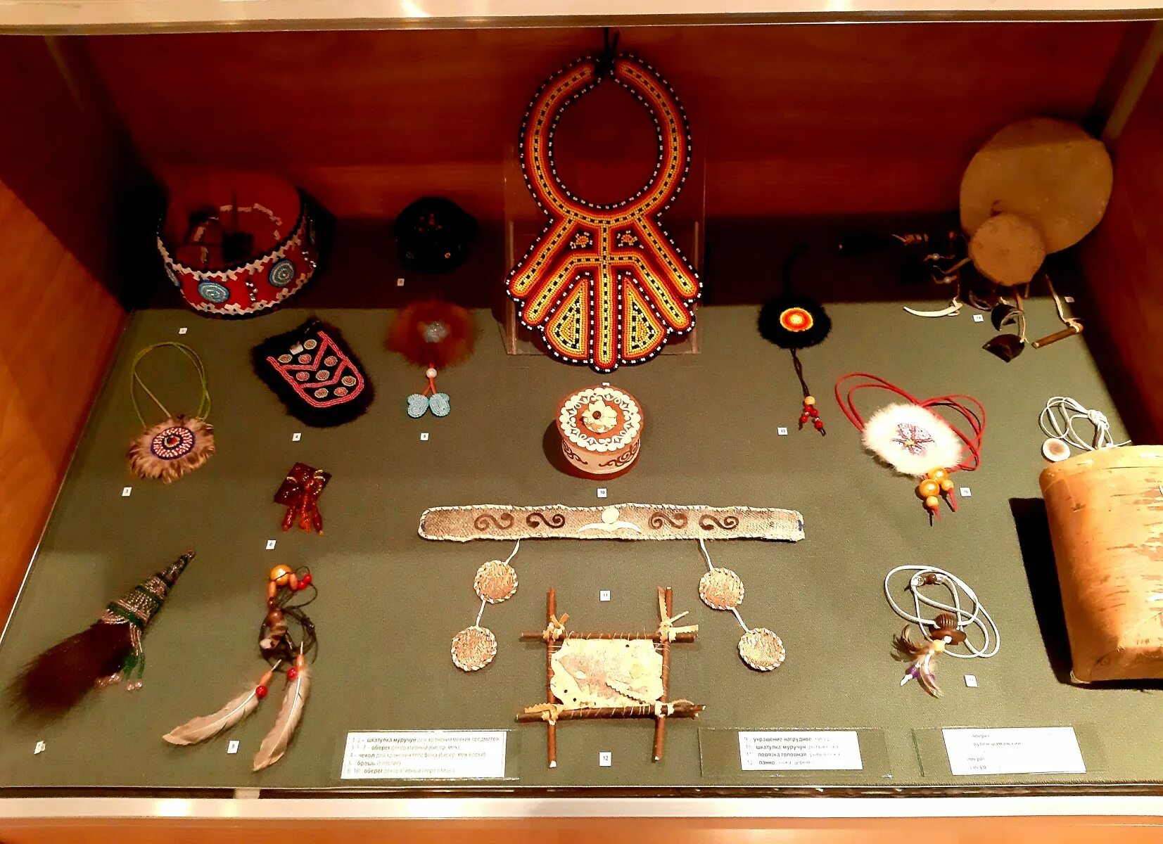 Строим бам самоцветы слушать. Самоцветы бам. Клип к песне бам. Самоцветы бам. Бам комсомольская стройка.