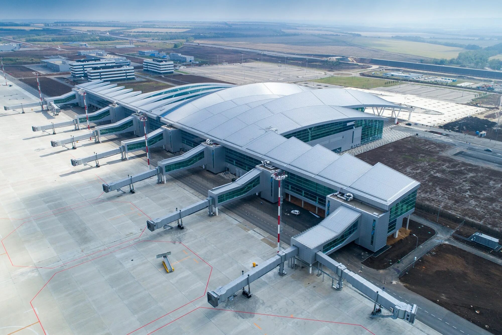 Платов фирма ростов. Аэропорт ростов-на-дону. международный аэропорт платов. аэропорт платов ростов. новый аэропорт ростов на дону.