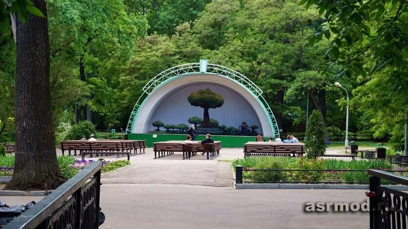 Парк имени Горького Саратов. Городской парк Горького Саратов. Городской парк Лукоморье Саратов. Горпарк майкоп