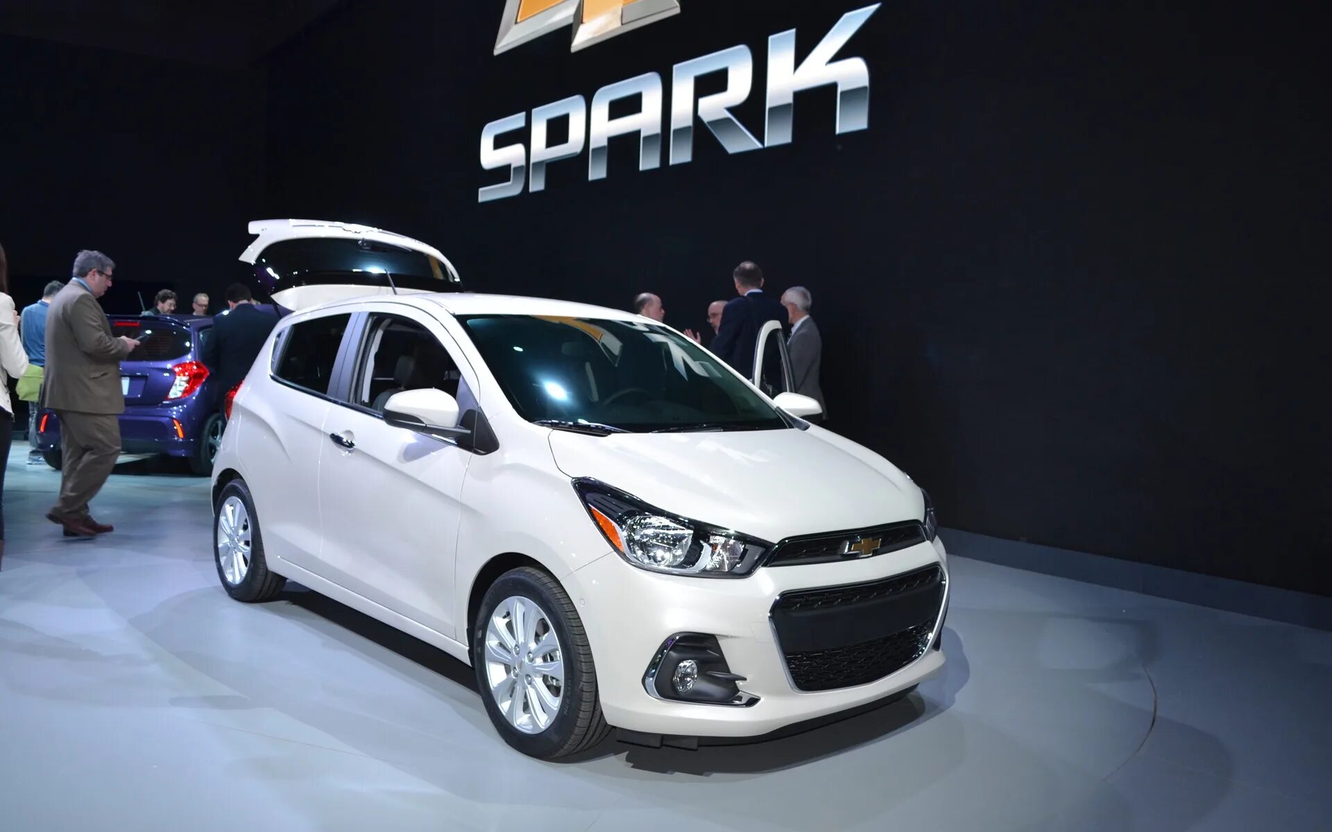 Спарк 2016. Chevrolet spark 2016. шевроле спарк 2016. шевроле спарк корея 2016. spark 2016 белый.