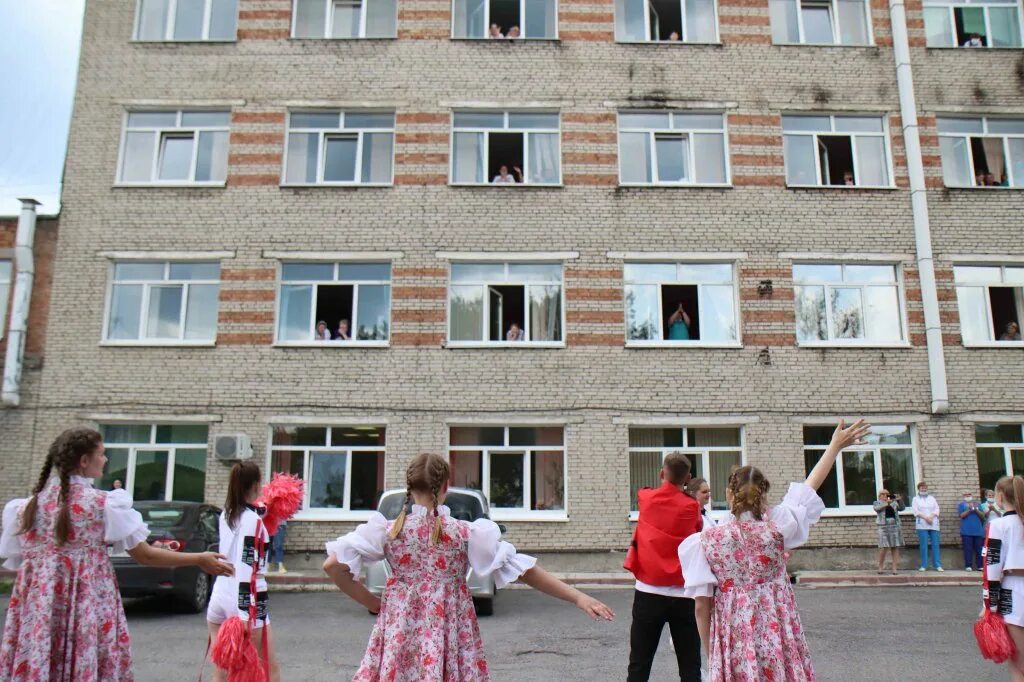 Посёлок краснобродский кемеровская область. Детская бабанаково. Музыкальная школа бабанаково. Детская бабанаково. Дк шахтер бабанаково.