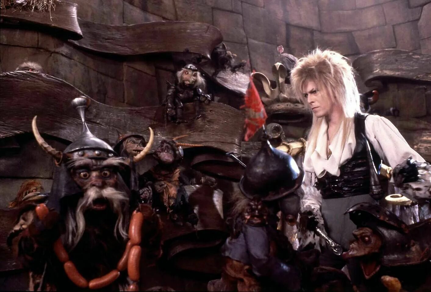 Лабиринт кадры. Лабиринт 1986. inside the labyrinth фильм 1986. лабиринт (labyrinth), 1986. фильм лабиринт 1986 боуи.